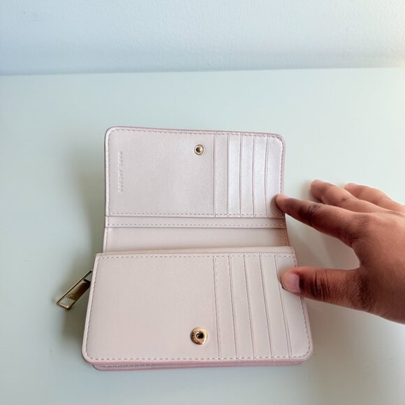 Marc Jacobs Wallet - Picture 3 of 4